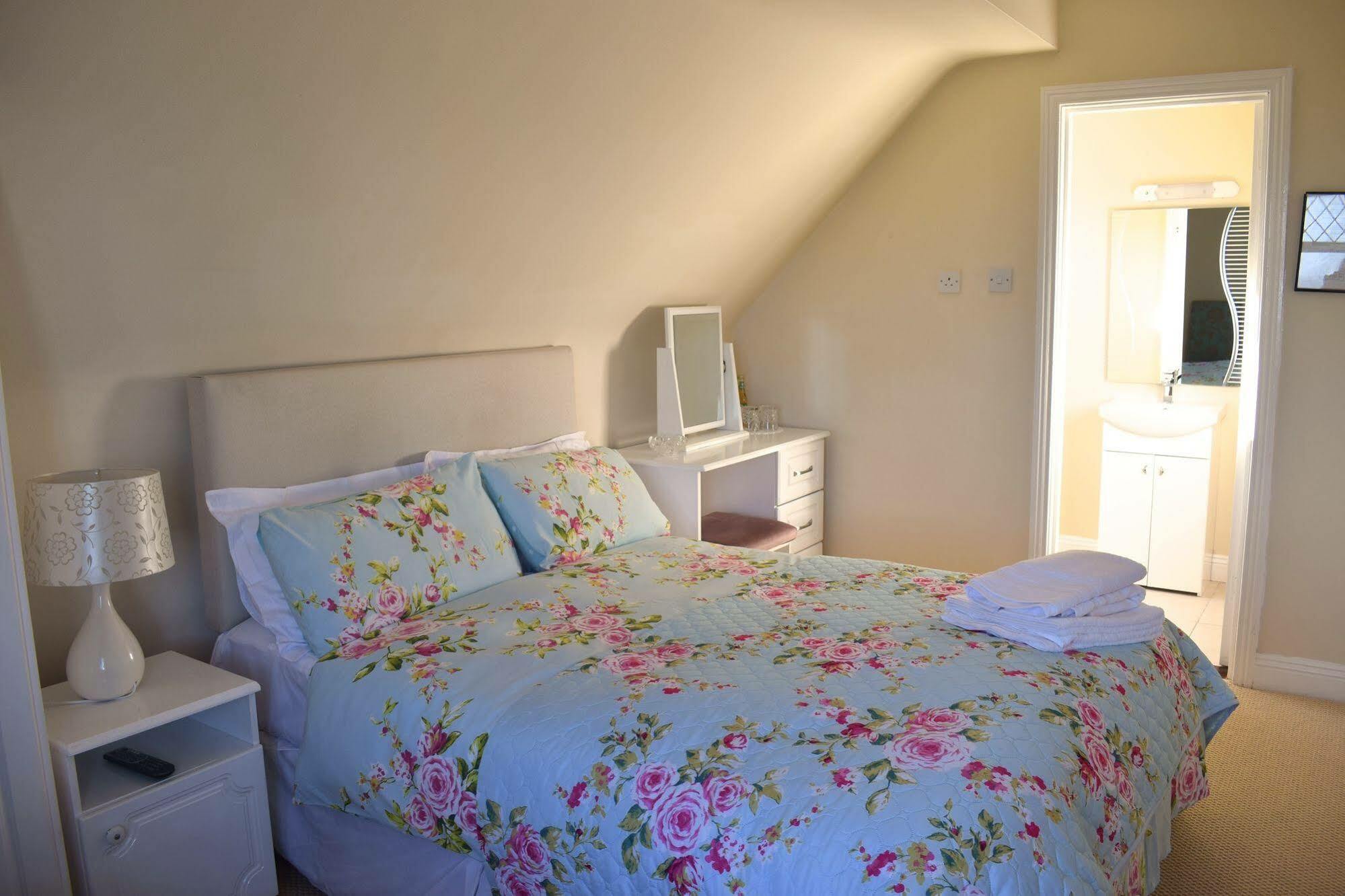 Fernhill House Tramore B&B Экстерьер фото