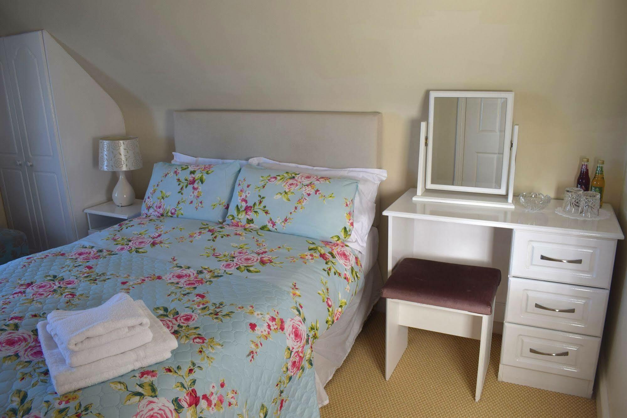 Fernhill House Tramore B&B Экстерьер фото